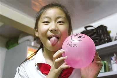 唐乐琳:中国最小志愿者的 雷锋日记-青年志愿