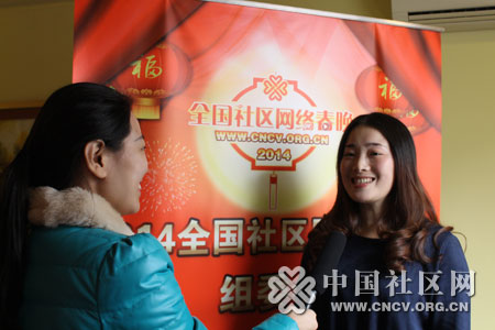 江苏无锡新区江溪街道文化站副站长唐晓燕接受采访.jpg