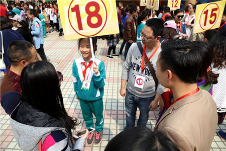 广州开展中小学志愿服务系统化试点工作-热