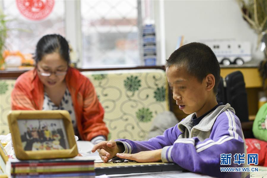 职业妈妈邓琼:只要孩子们过得好